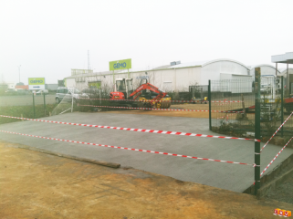 Chantier KILOUTOU - Création d'un accès en béton armé extérieur, dalle de jonction Nantes (44) Est Entreprise